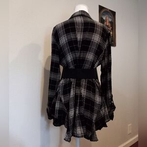Ruby Rd. Black & White Plaid Button-up Blouse/Mini Dress with Ruffled Hem